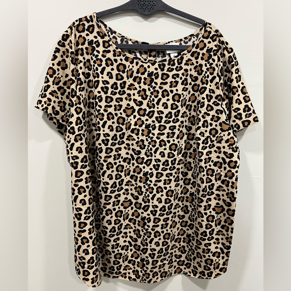 Leopard Top